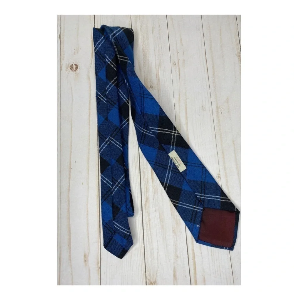 Vintage Pure New Wool Ramsay Blue Tartan Tie - MADE IN SCOTLAND